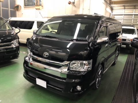 新車ハイエースワゴン　GL　内装架装FD-BOX0　ブラック　カスタムしました！